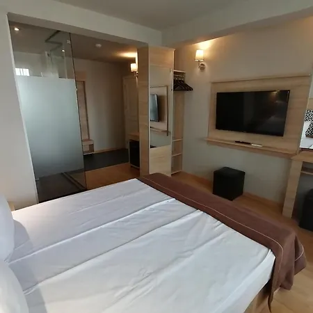 호텔 Blvd 7 3*