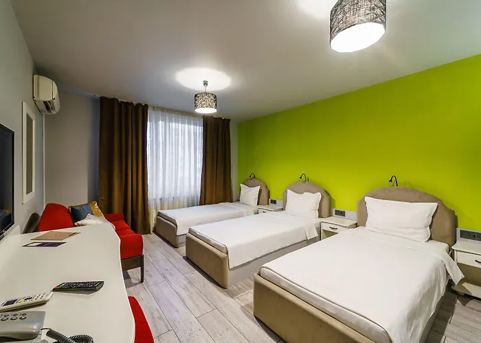 Blvd 7 Ξενοδοχείο 3*