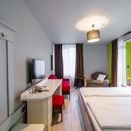 Blvd 7 3* Пловдив