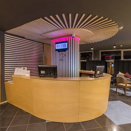 فندق Blvd 7 بلوفديف