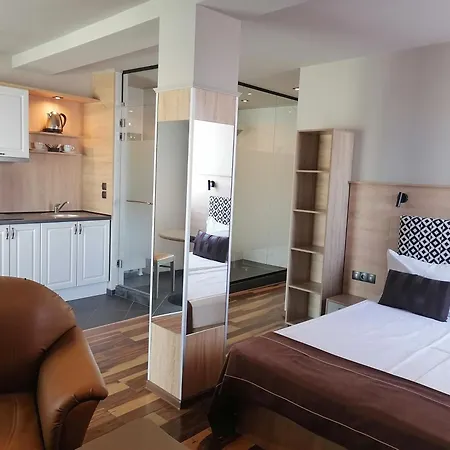 Blvd 7 Hotell