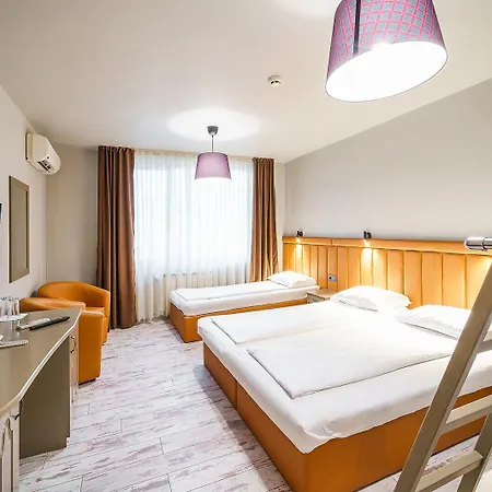 Blvd 7 3* Пловдив