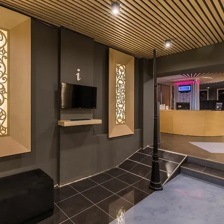 Blvd 7 호텔 3*